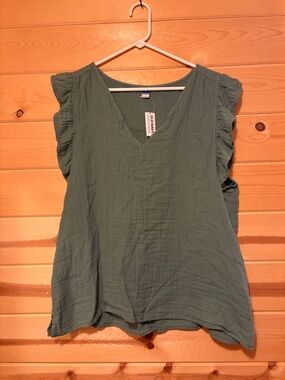 XL WOMENS Old Navy Sage Green Flutter Sleeve V-Neck Blouse